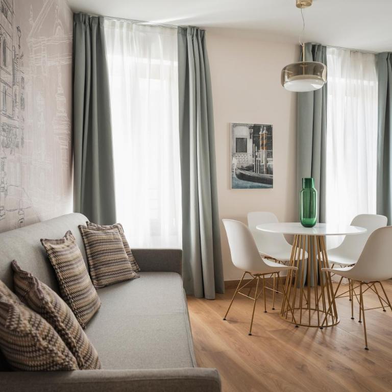 Palazzo dei Guardiani - Classic Apartment, Canal View B11 - 12