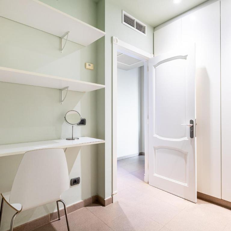 CAPRI LUXURY HOLIDAYS SUITES, Playa de los Cristianos - Apartamento de 2 dormitorios - 1