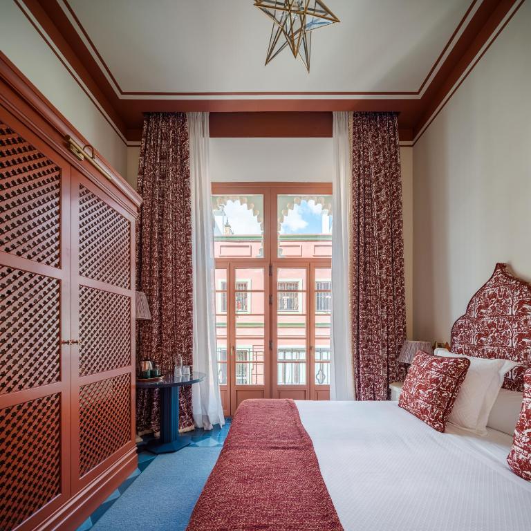 Cristine Bedfor Sevilla Boutique Hotel - Habitación Doble Deluxe - 8