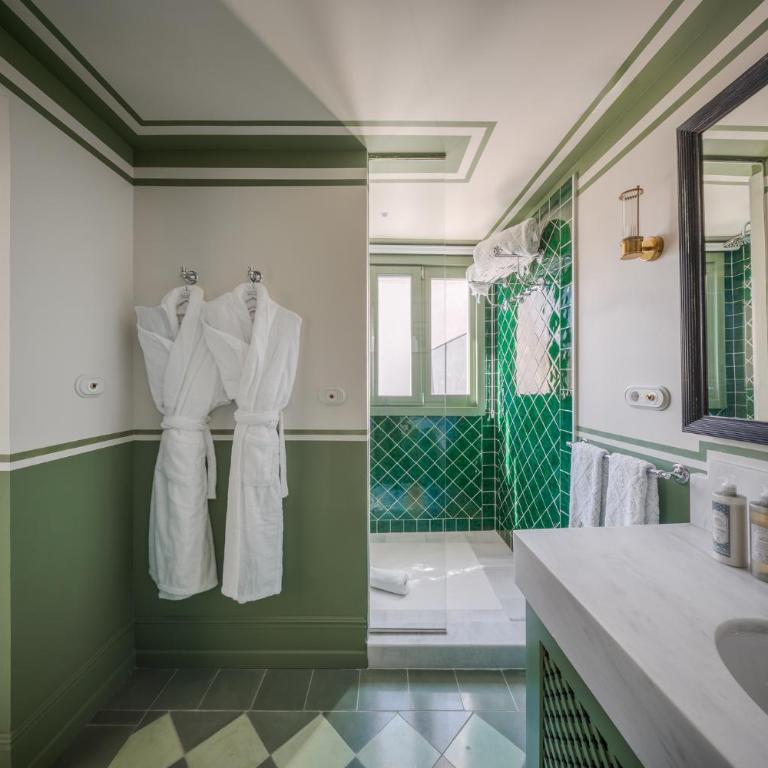 Cristine Bedfor Sevilla Boutique Hotel - Suite Junior con piscina privada - 8
