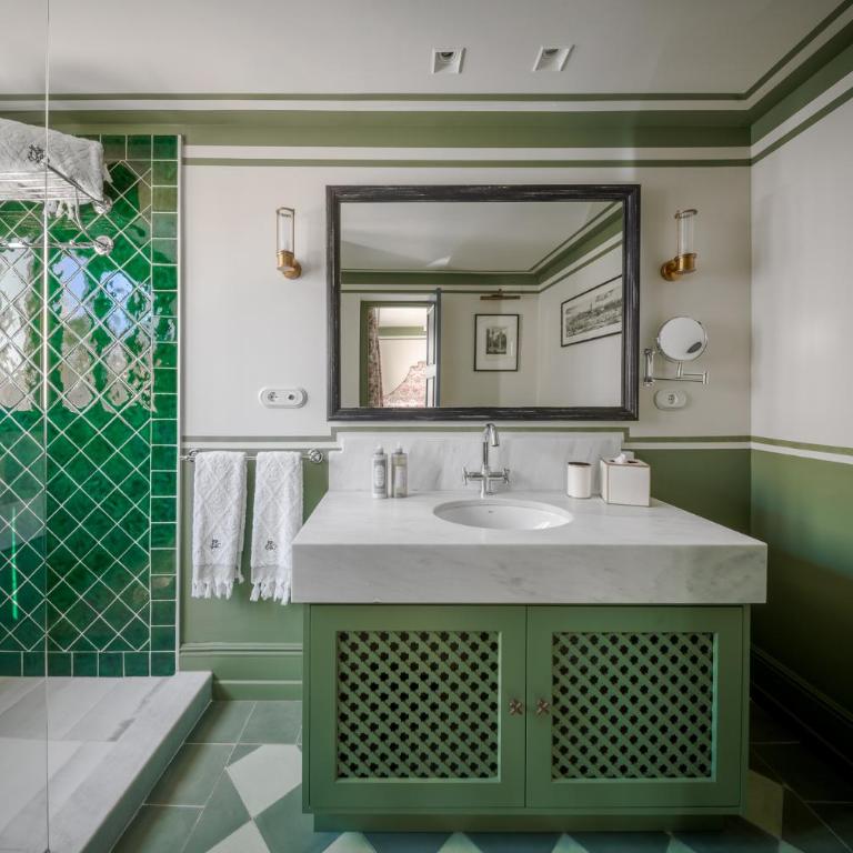 Cristine Bedfor Sevilla Boutique Hotel - Suite Junior con piscina privada - 9