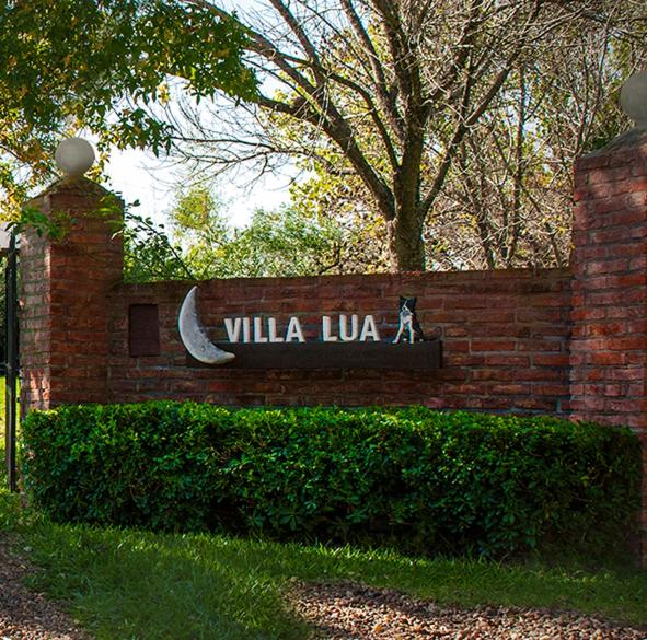 Casa Quinta con quincho y piscina a 50m del río - Villa - 36