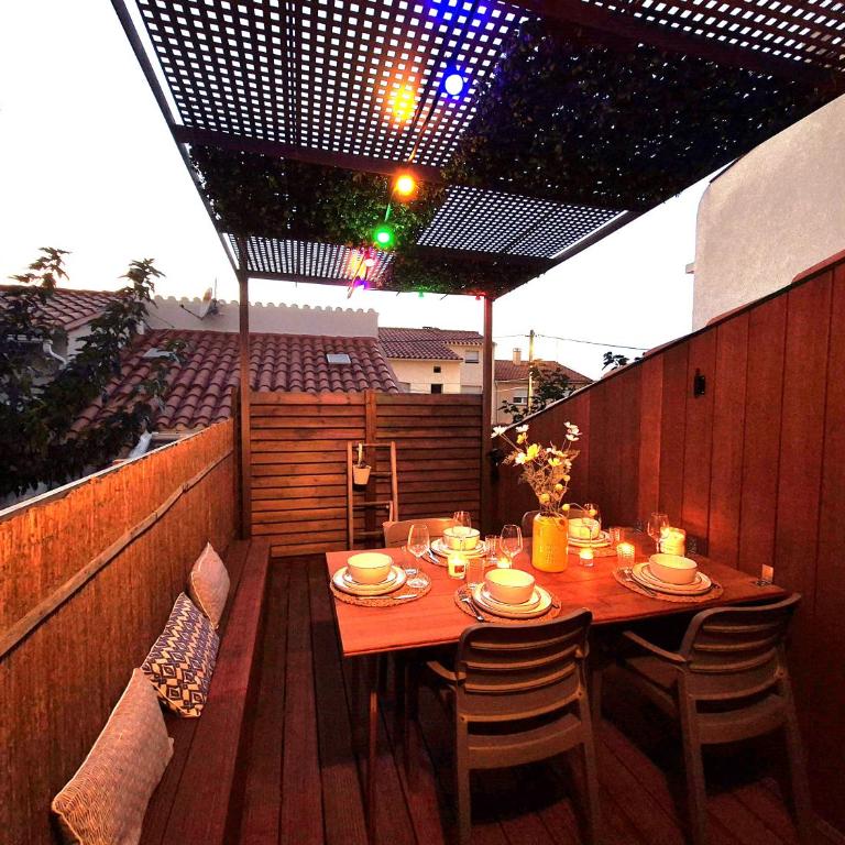 Grand T4 lumineux - Terrasse privée - Plage à 50m - Three-Bedroom Apartment - 2
