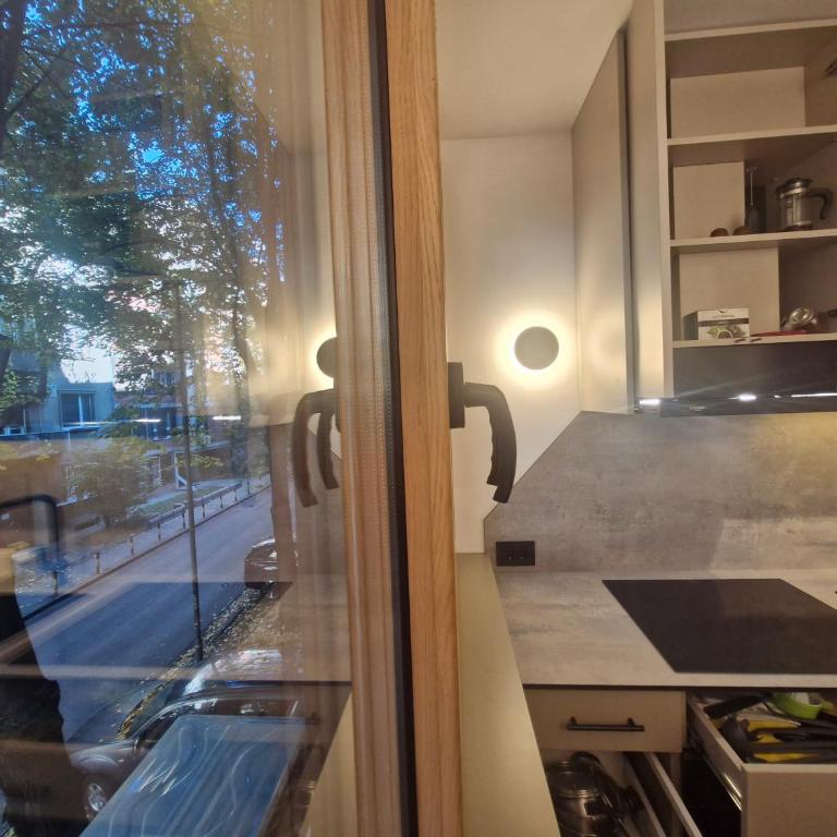 Urban Central Stay Belgrade - One-Bedroom Apartment - 12