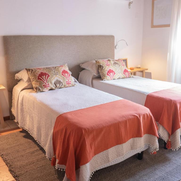 Casa Quinta con quincho y piscina a 50m del río - Villa - 51