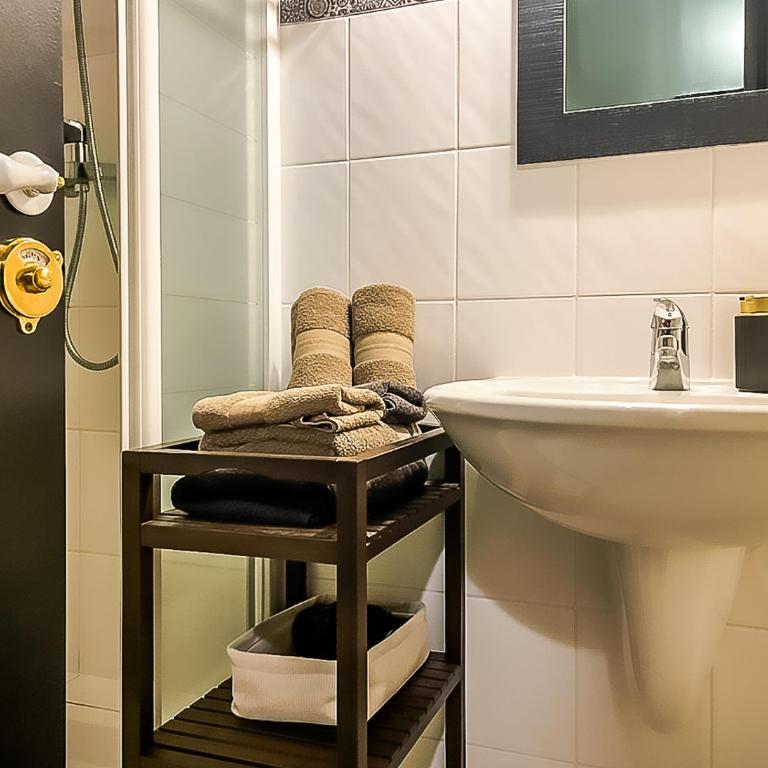 RétroMirabeau - CHAMBRE Suite & APPARTEMENTS de Charme - Localisation Prémium - Suite Junior - 19