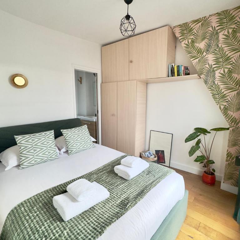 Lovely studio with balcony and spectacular Sacre-Coeur view - Studio avec Balcon - 1