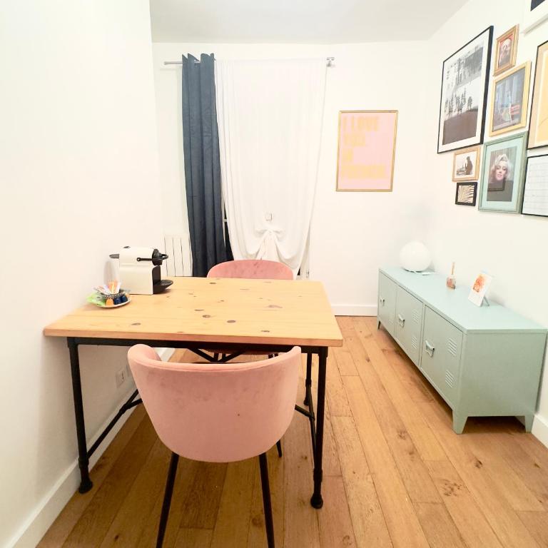 Lovely studio with balcony and spectacular Sacre-Coeur view - Studio avec Balcon - 6