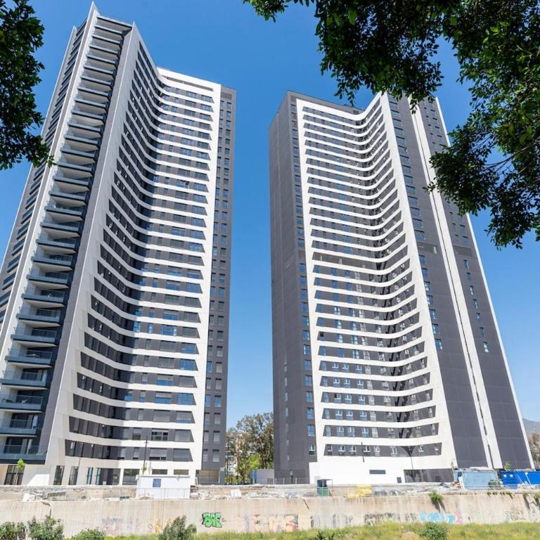 Skyline VIII Pool & Coworking by ELE Apartments - Apartamento de 1 dormitorio - 4