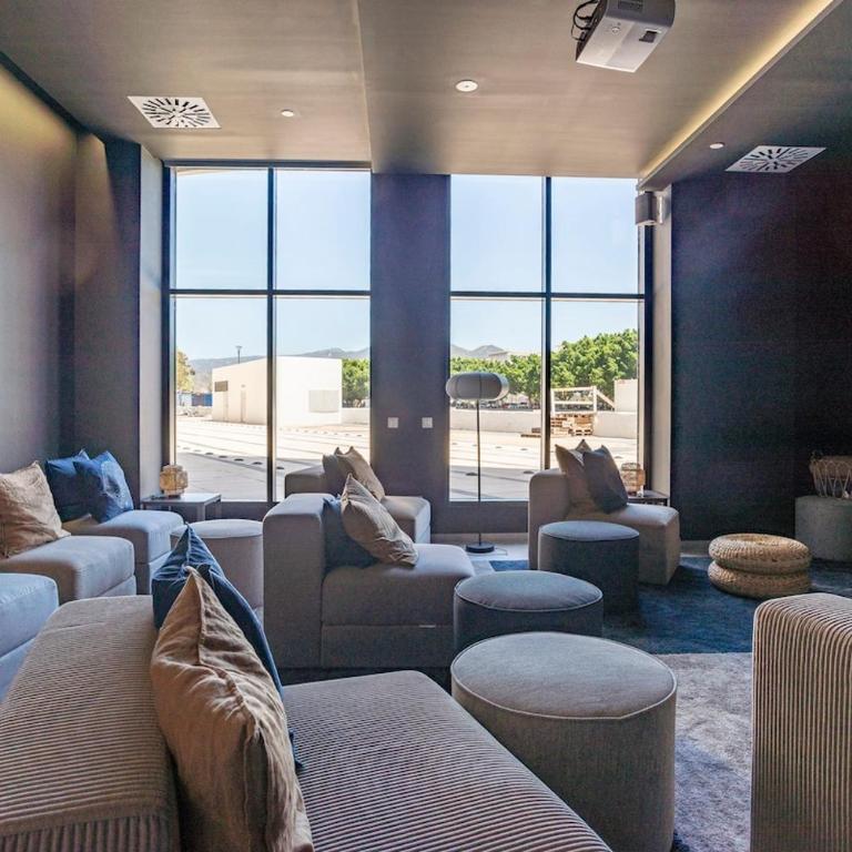 Skyline VIII Pool & Coworking by ELE Apartments - Apartamento de 1 dormitorio - 20