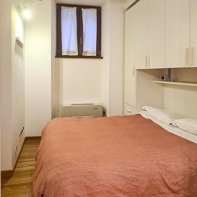 Lane4 - One-Bedroom Apartment - 10