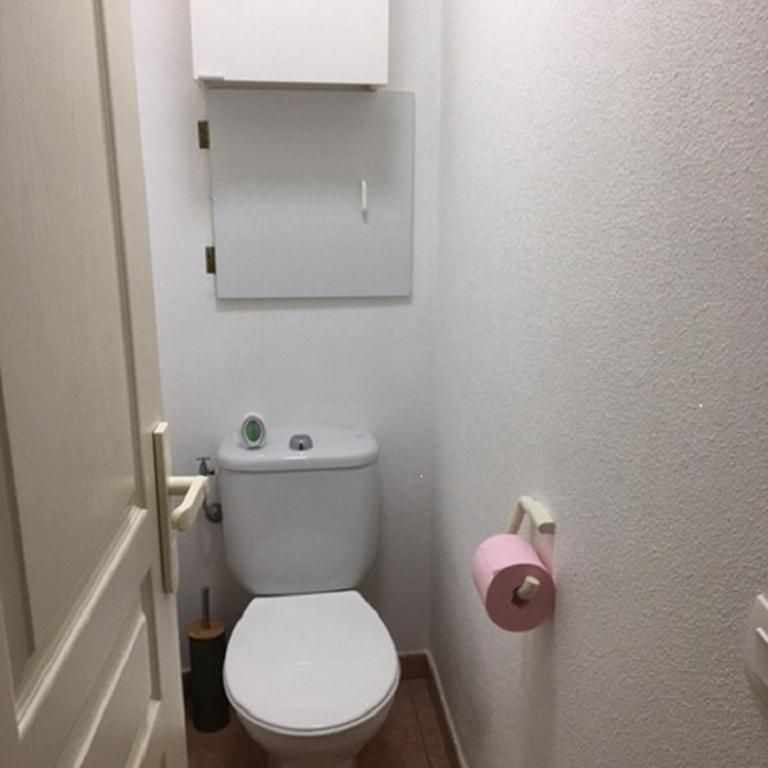 Appartement classé 2 étoiles, rez de jardin Les ISSAMBRES vue sur le golfe de St Tropez - Appartement 1 Chambre - 21