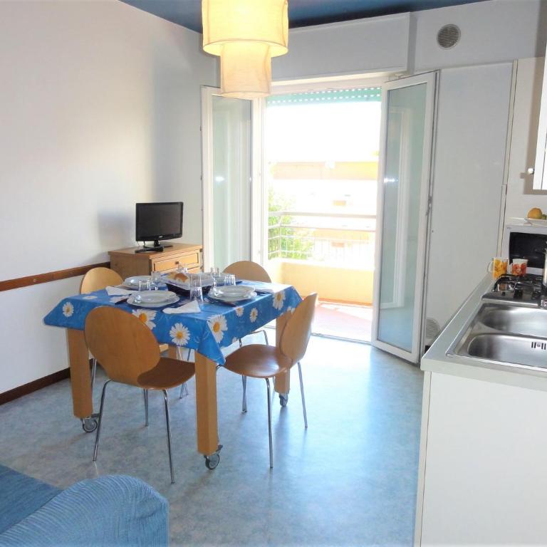 Holiday home near the sea-Beahost - Apartment - 6