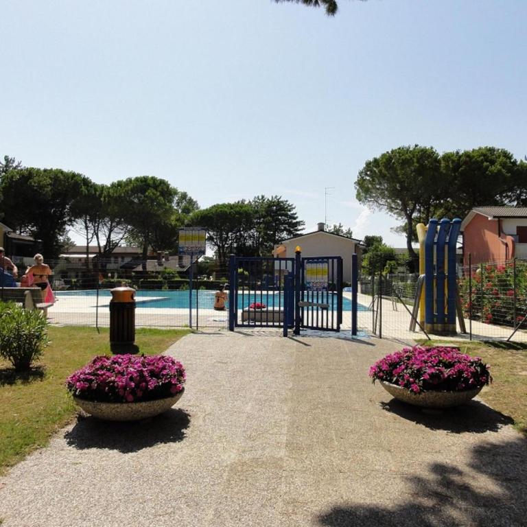 Bibione apartment with pool access - Apartment - 13