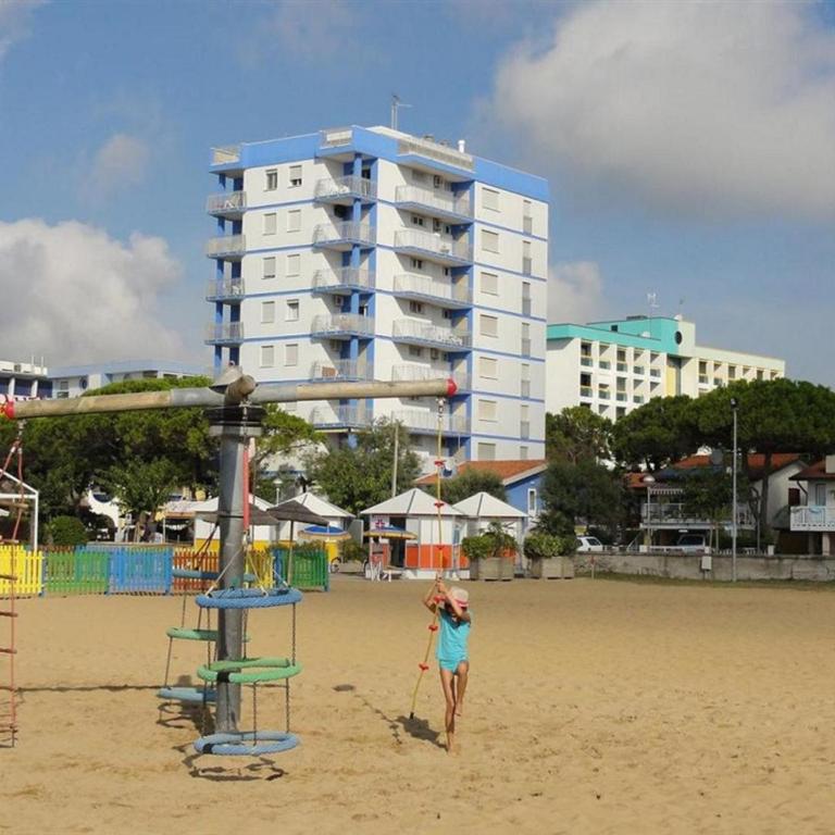 Bright apartment close to the sea - Appartamento - 12