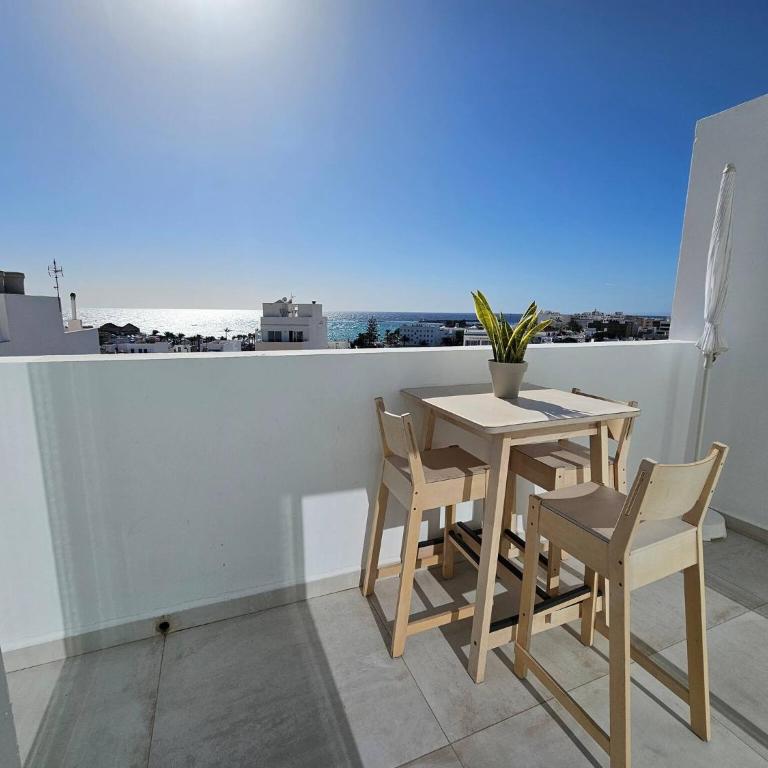 Arrecife Charco de San Gines Atico con vistas al mar - Apartment with Sea View - 16