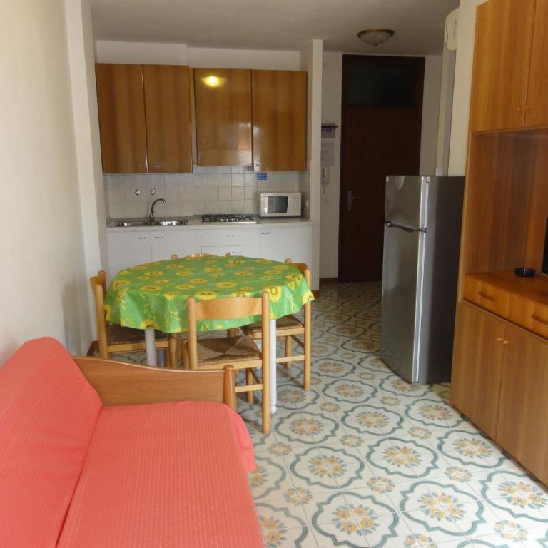 Family flat close to the beach - Appartamento - 2