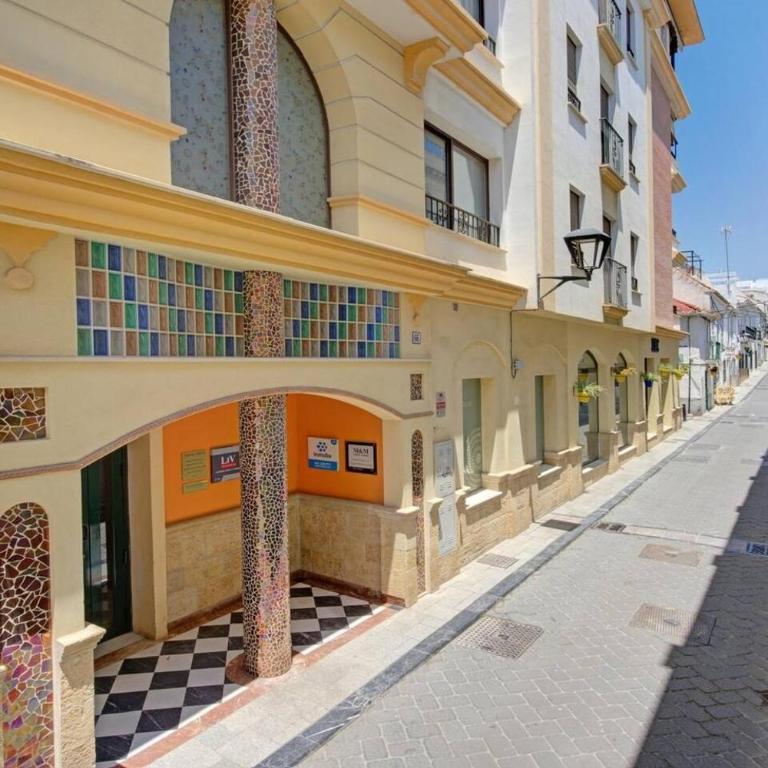 Home4U - Apartment in historical center - Apartamento de 2 dormitorios - 17