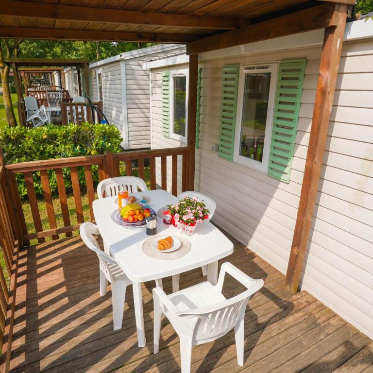 Happy Camp Mobile Homes in Camping Laguna Village - Casa Mobile Premium. - 14