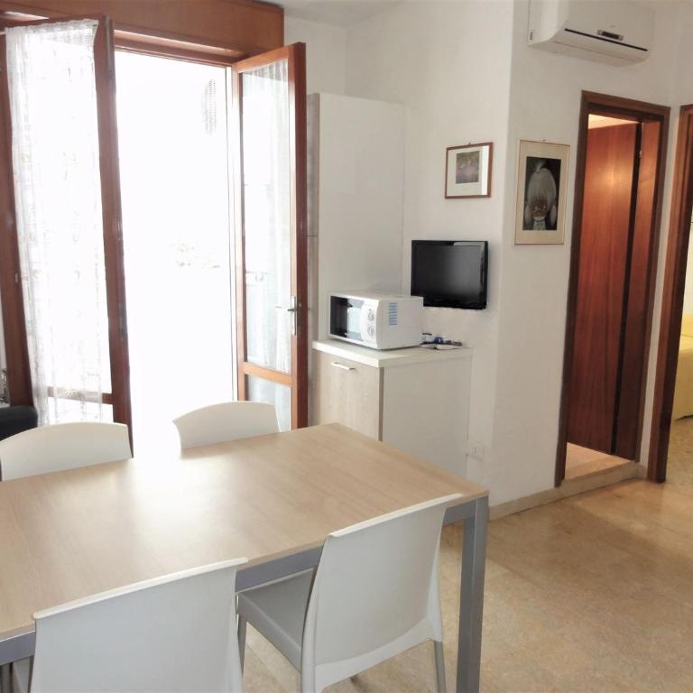 Beachfront flat with terrace - Appartamento - 7