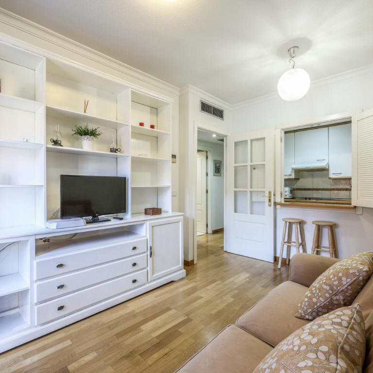 Madrid Stay with Paddle, Gym, Pool, Parking - Apartamento de 1 dormitorio - 9