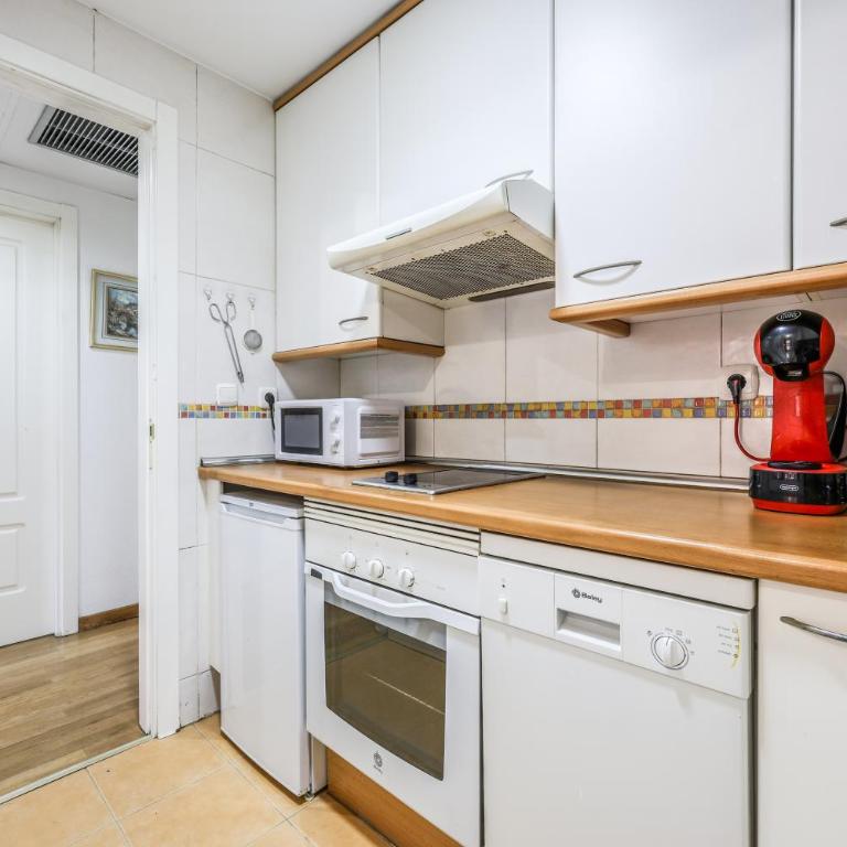 Madrid Stay with Paddle, Gym, Pool, Parking - Apartamento de 1 dormitorio - 10