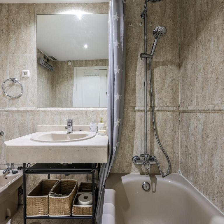 Madrid Stay with Paddle, Gym, Pool, Parking - Apartamento de 1 dormitorio - 29