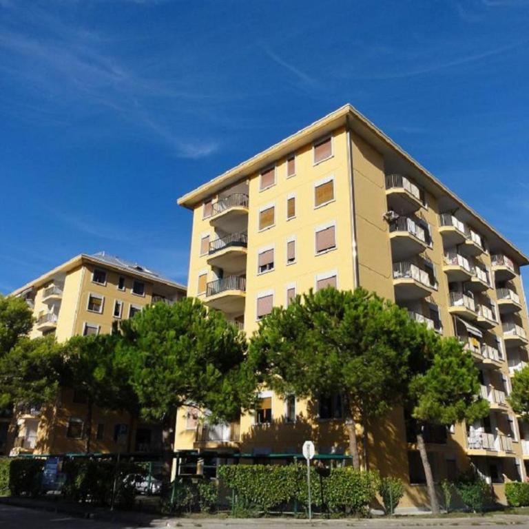Great flat in a quiet area - Apartment - 11