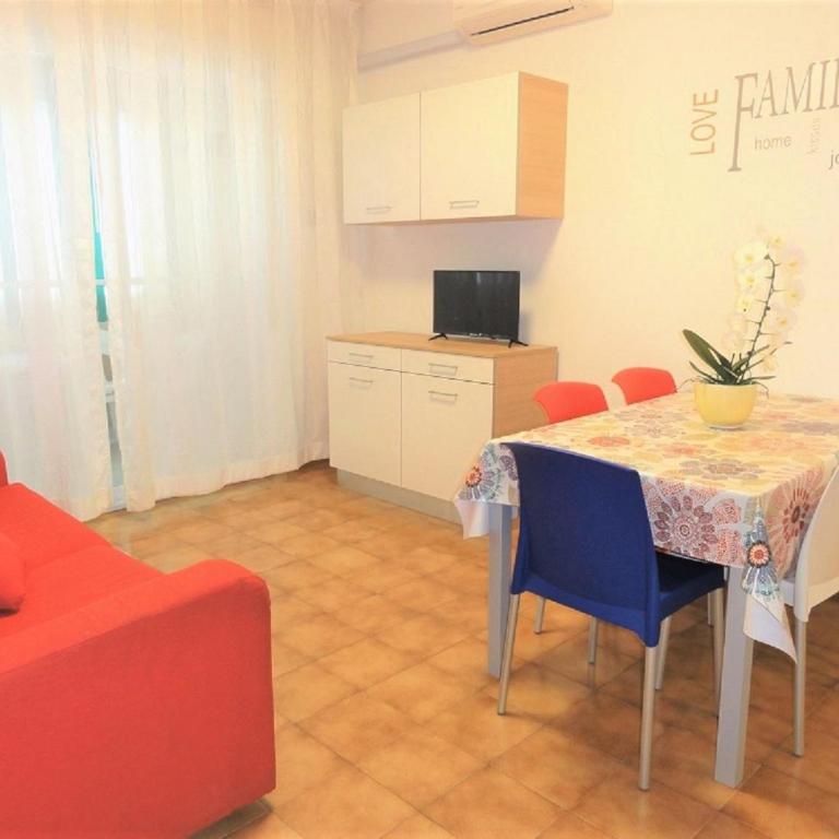 Bright flat 100mt from the sea - Appartamento - 2