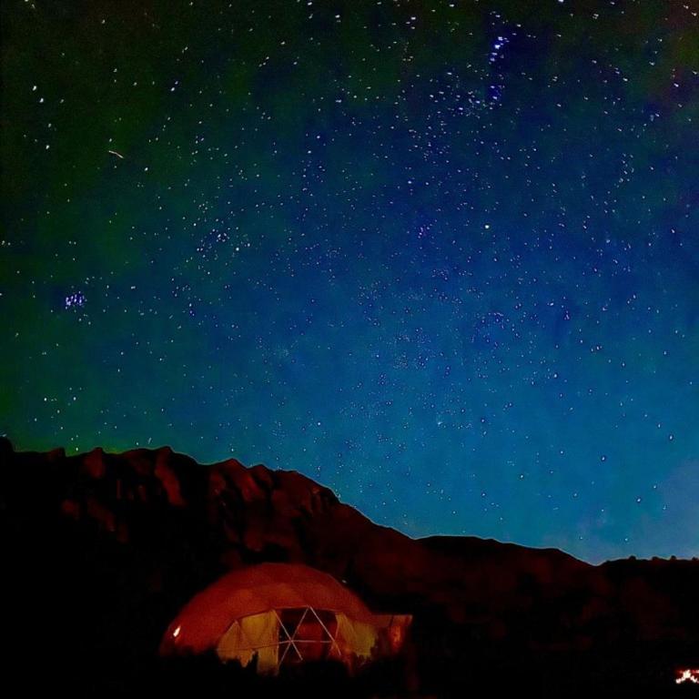 Glamping Potrerillos - Bungalow Familiar - 14