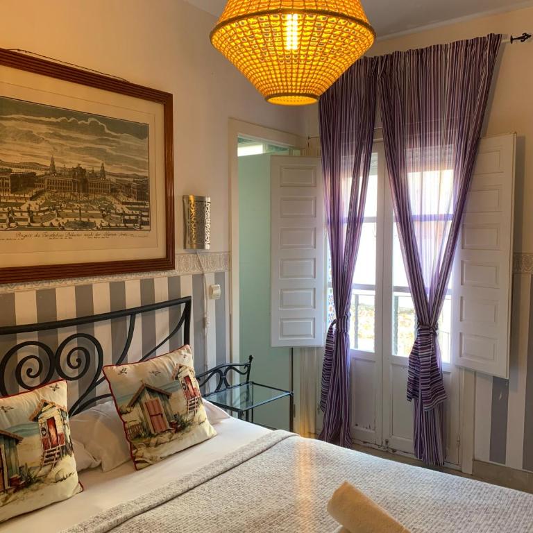Málaga Centro Hostel - Habitación Doble con baño privado - 2