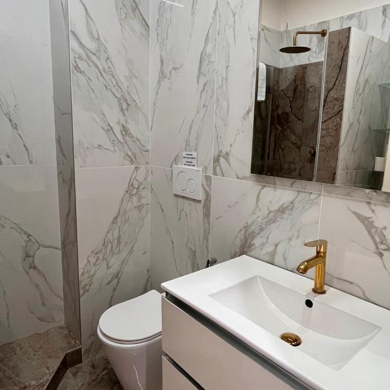 Cinque Terre Chill - Three-Bedroom Premium Apartment with Balcony - 15