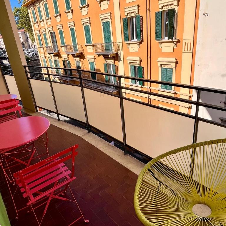 Cinque Terre Chill - Three-Bedroom Premium Apartment with Balcony - 10
