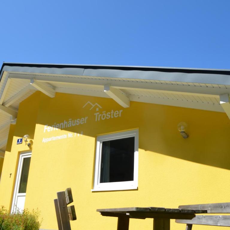 Ferienhäuser Tröster - Comfort Apartment mit zwei Schlafzimmern und Terrasse - 24