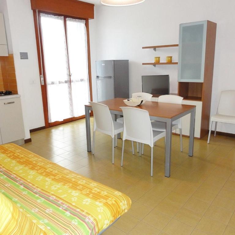 Cozy flat with spacious terrace - Appartamento - 6