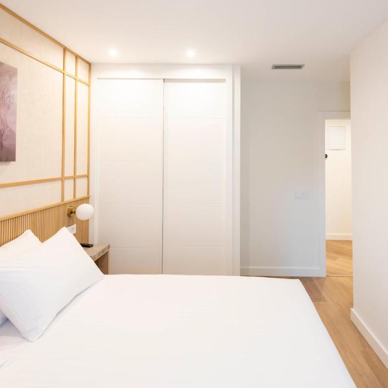Silken Apartamentos Goya - Apartamento de 2 dormitorios - 4