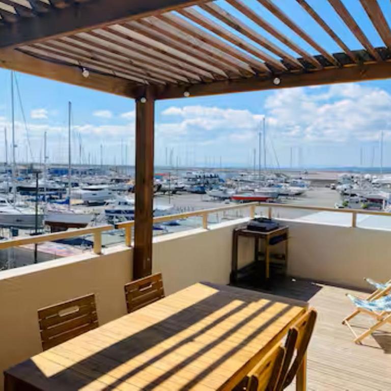 T3 with large roof-top terrace, harbor view - Two-Bedroom Apartment - 2