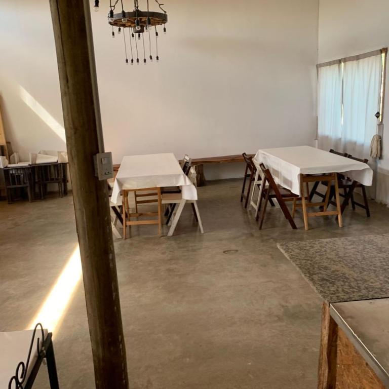 Don Caffe - Three-Bedroom House - 13