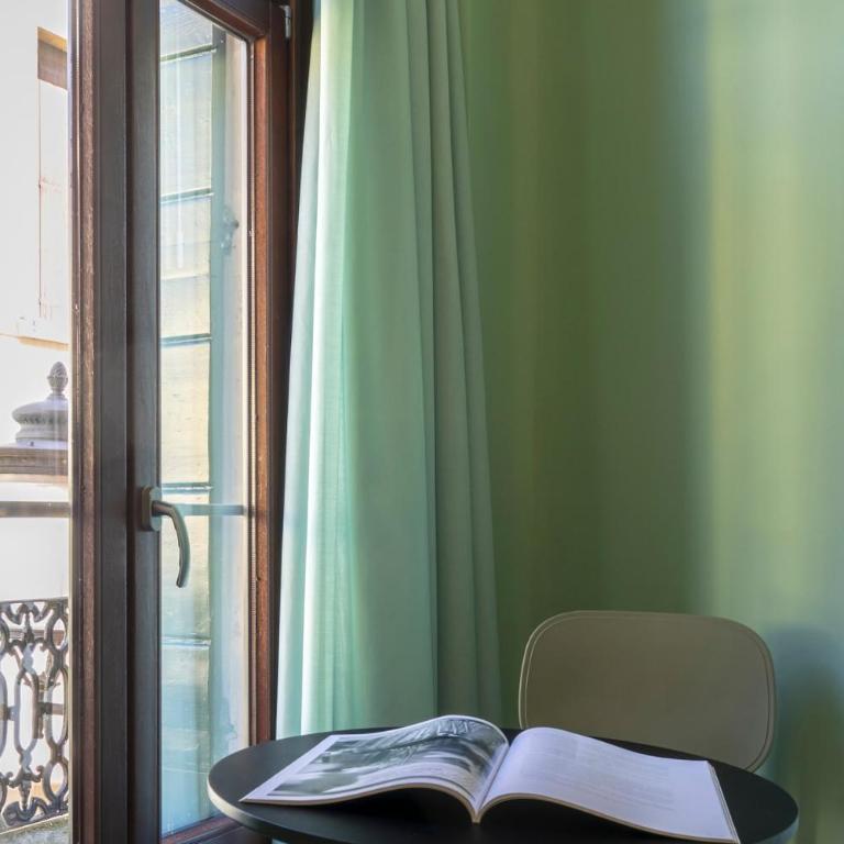 Colore & Design - Apt con 2 Camere a due passi da Piazza dell' Orologio - Appartamento con 2 Camere da Letto - 20
