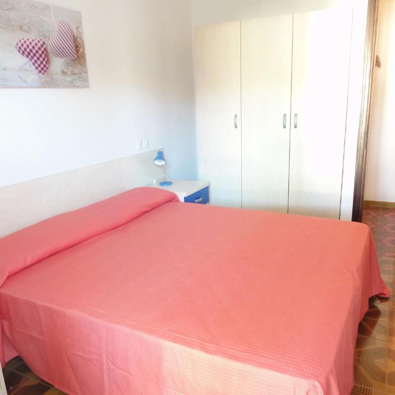 Flat in a villa with balcony - Apartment - 10