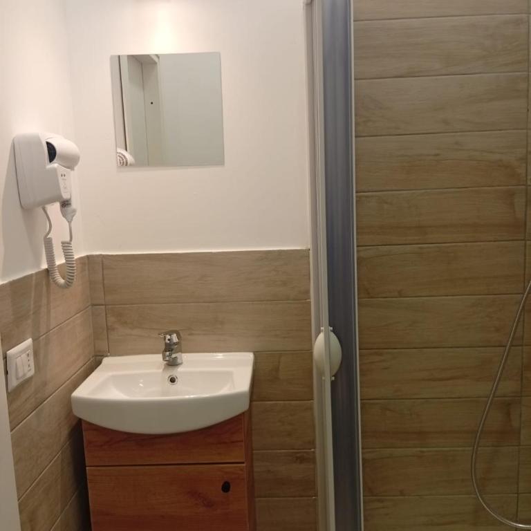 Residence e appartamenti Rosaroll - Camera Matrimoniale Standard - 3