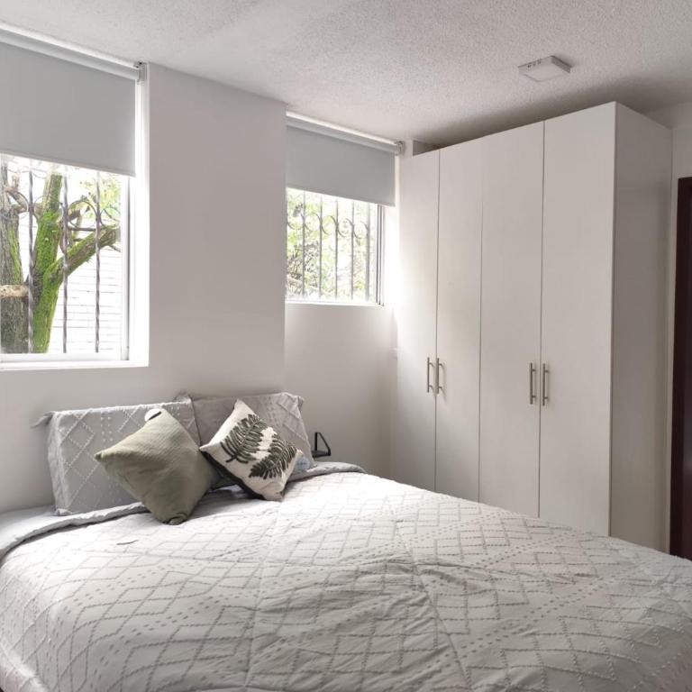 Apartments & Suites Inglaterra 1 - One-Bedroom Apartment - 1