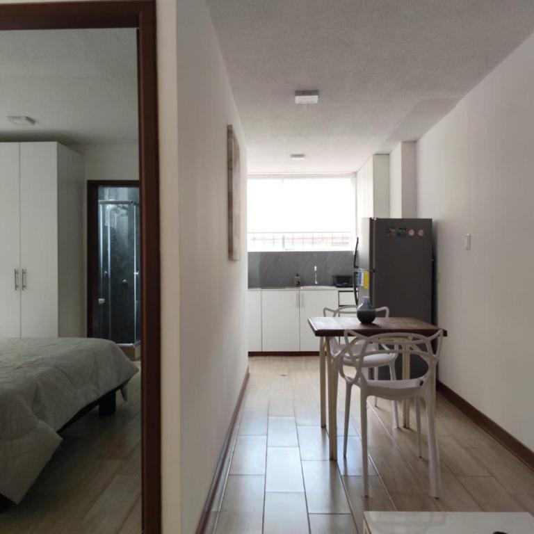 Apartments & Suites Inglaterra 1 - One-Bedroom Apartment - 9