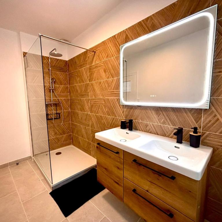La bohème du clocher - Cosy calme hyper-centre 2 à 6 pers - Two-Bedroom Apartment - 5