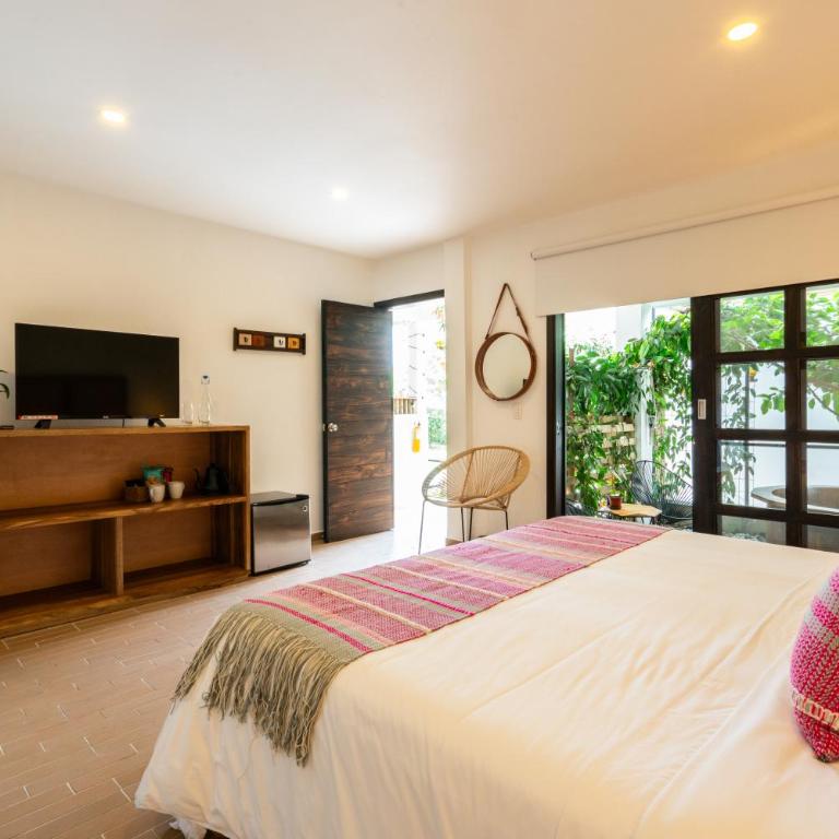 Terasu Hotel Boutique Salento - Habitación con cama grande y bañera de hidromasaje - 11