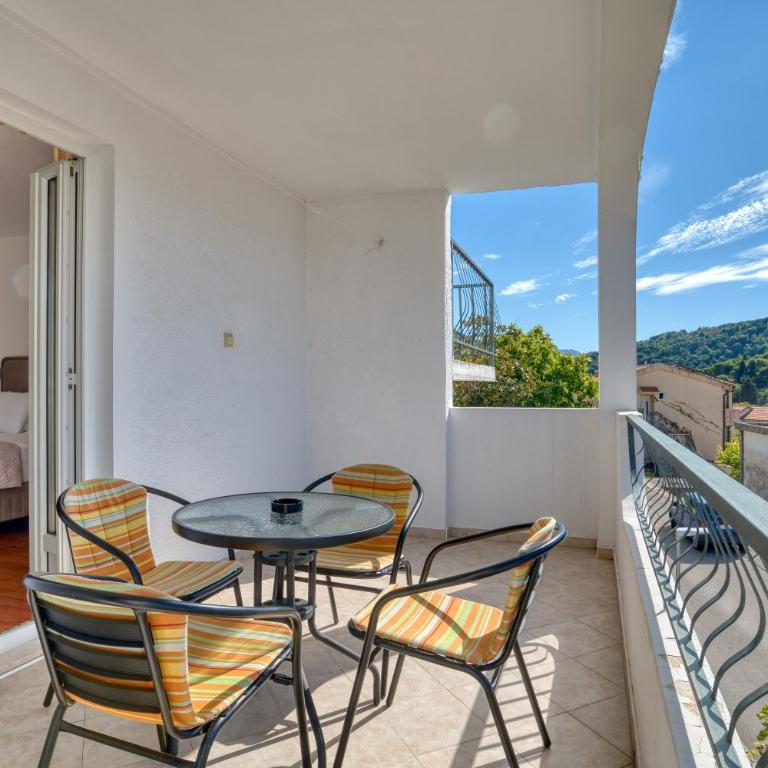 Guesthouse Drašković - One-Bedroom Apartment with Terrace - 15
