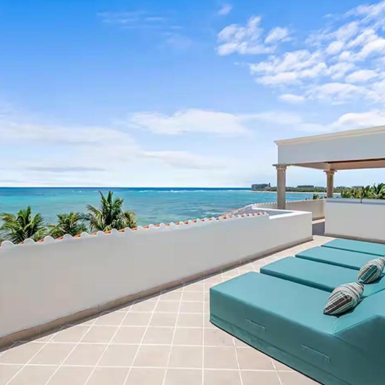 Beachfront Hacienda Soliman Bay - Villa - 12