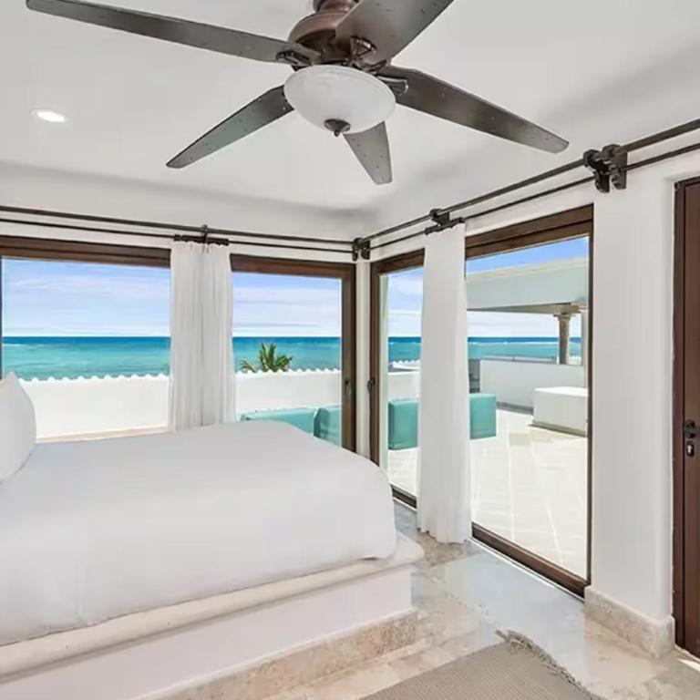 Beachfront Hacienda Soliman Bay - Villa - 28