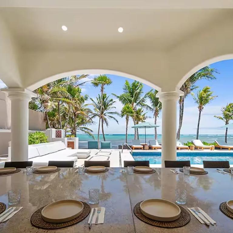 Beachfront Hacienda Soliman Bay - Villa - 48