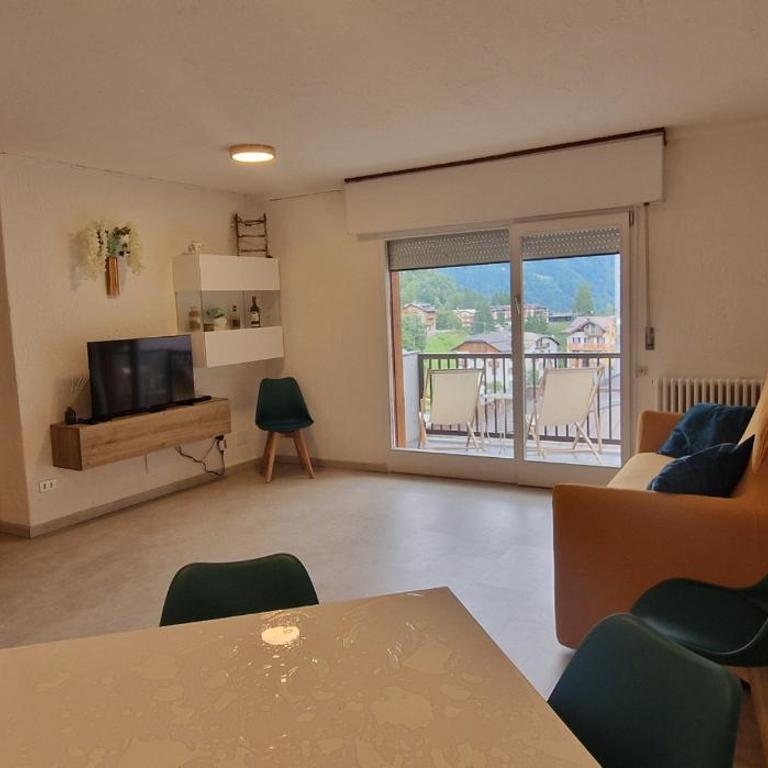 Casa Fiocco - Appartamento con 2 Camere da Letto e con Vista Montagna - 2